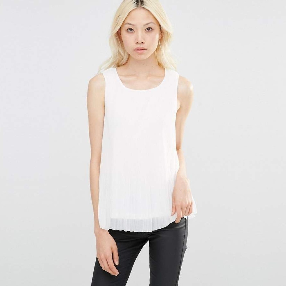 Y.A.S Alia Pleated Top, Size S